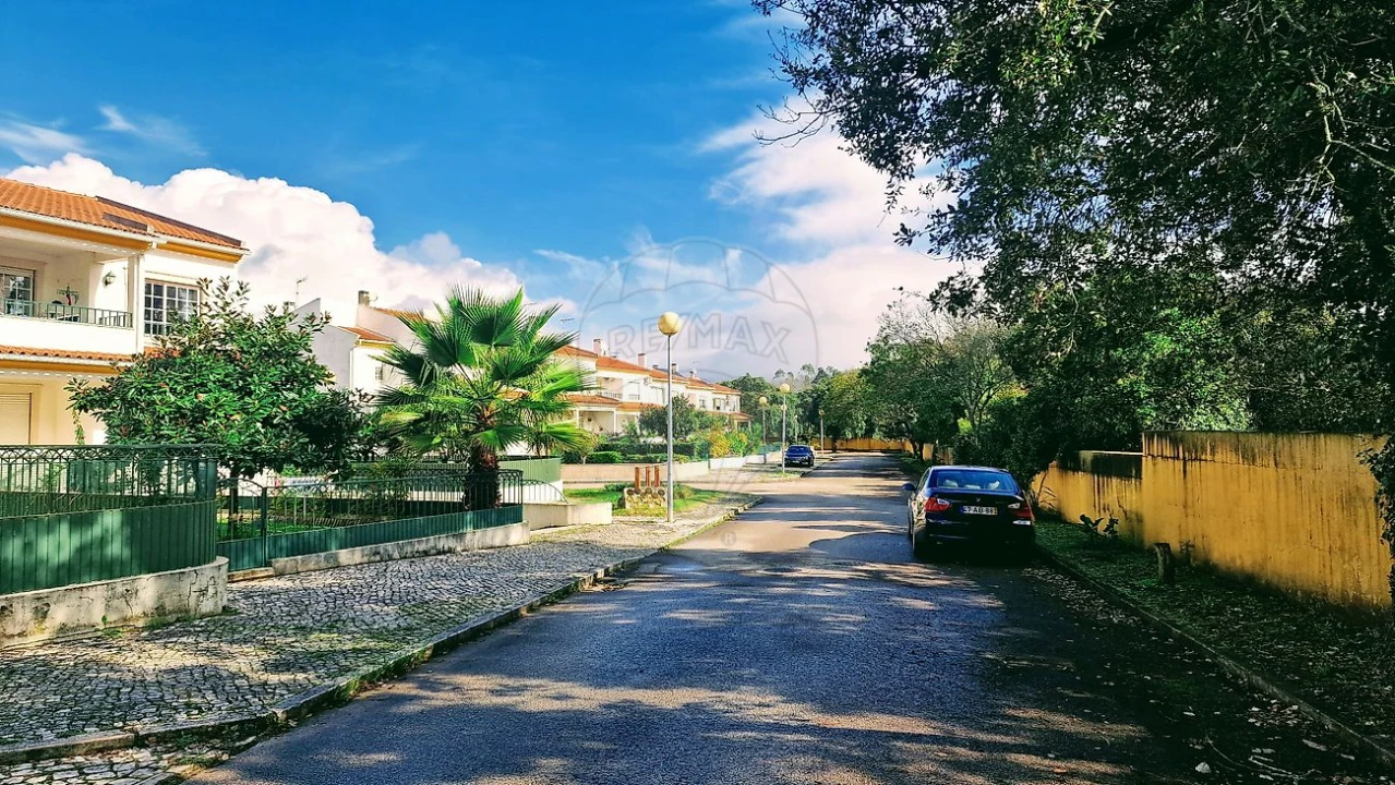 Moradia T3 para Venda em Benedita Foto 3