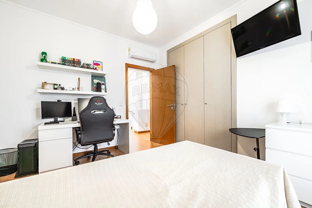 Moradia T4 para Venda em Vila Franca de Xira Foto 34