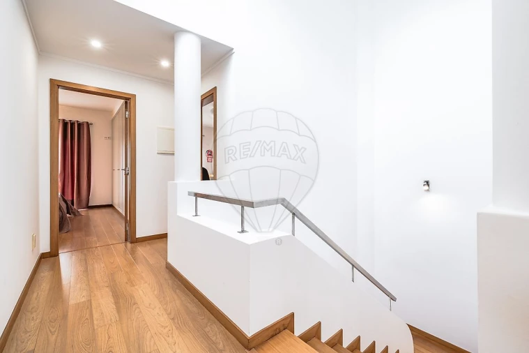 Moradia T4 para Venda em Vila Franca de Xira Foto 18