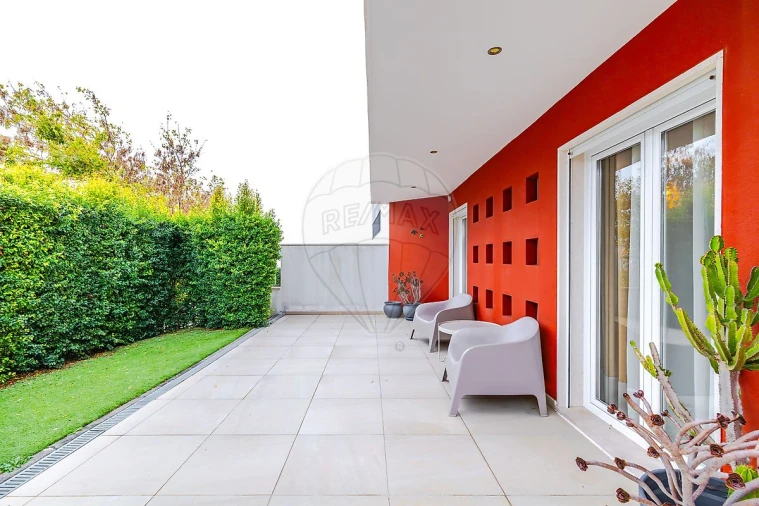 Moradia T4 para Venda em Vila Franca de Xira Foto 2