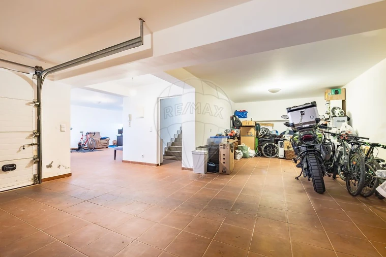 Moradia T4 para Venda em Vila Franca de Xira Foto 44