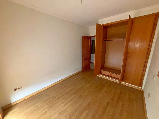 Apartamento T3 para Venda em O. Azeméis, Riba-Ul, Ul, Macinhata Seixa, Madail Foto 9
