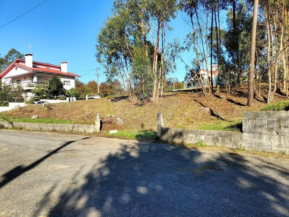 Terreno para Venda em O. Azeméis, Riba-Ul, Ul, Macinhata Seixa, Madail Foto 3