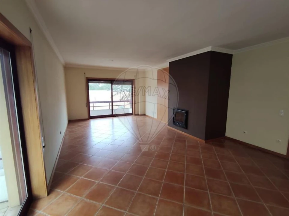Apartamento T3 para Venda em O. Azeméis, Riba-Ul, Ul, Macinhata Seixa, Madail Foto 21