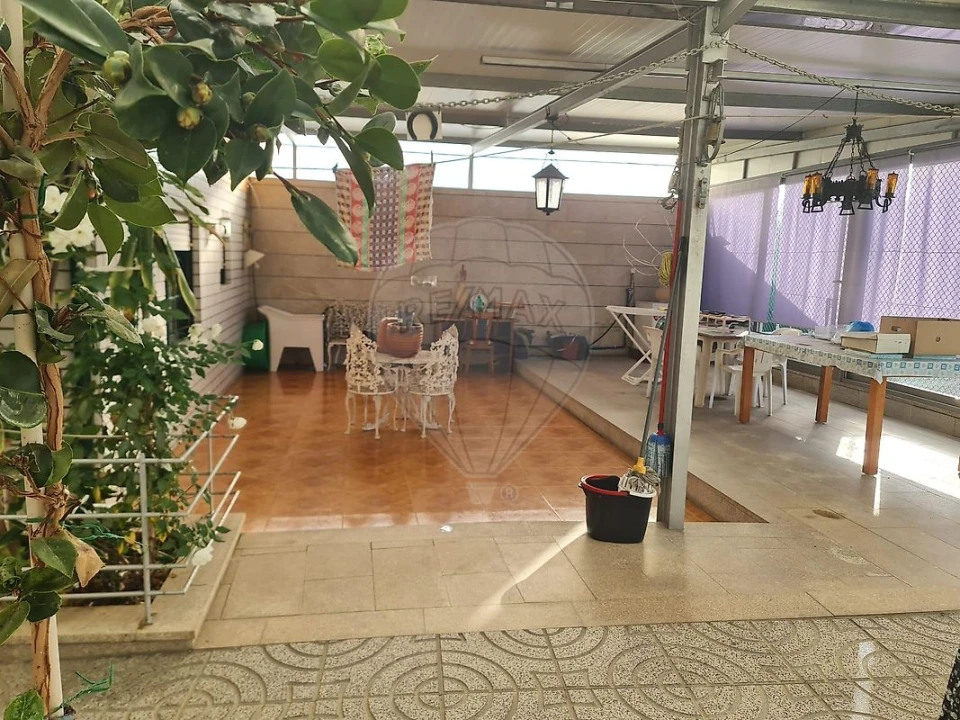 Moradia T6 para Venda em Lourosa Foto 4