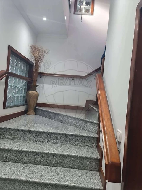 Moradia T6 para Venda em Lourosa