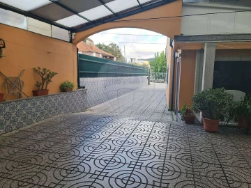 Moradia T6 para Venda em Lourosa