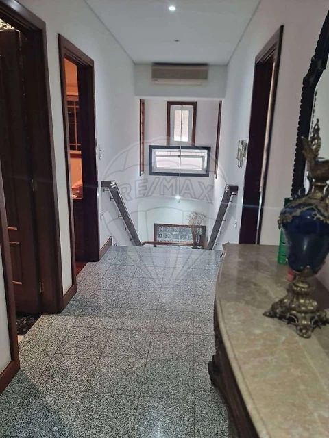 Moradia T6 para Venda em Lourosa