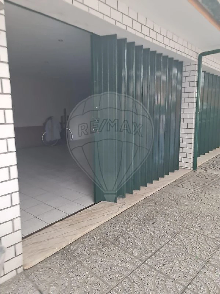 Moradia T6 para Venda em Lourosa Foto 10