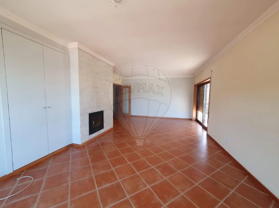Apartamento T3 para Venda em O. Azeméis, Riba-Ul, Ul, Macinhata Seixa, Madail Foto 3