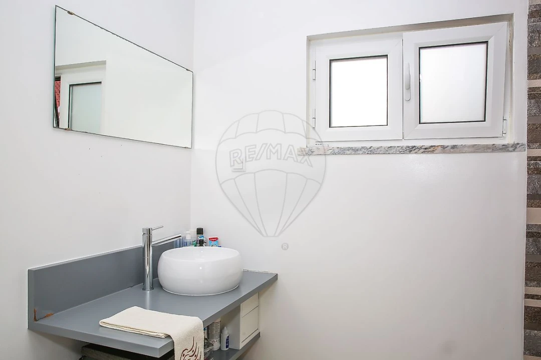 Moradia T3 para Venda em Carregado e Cadafais Foto 36