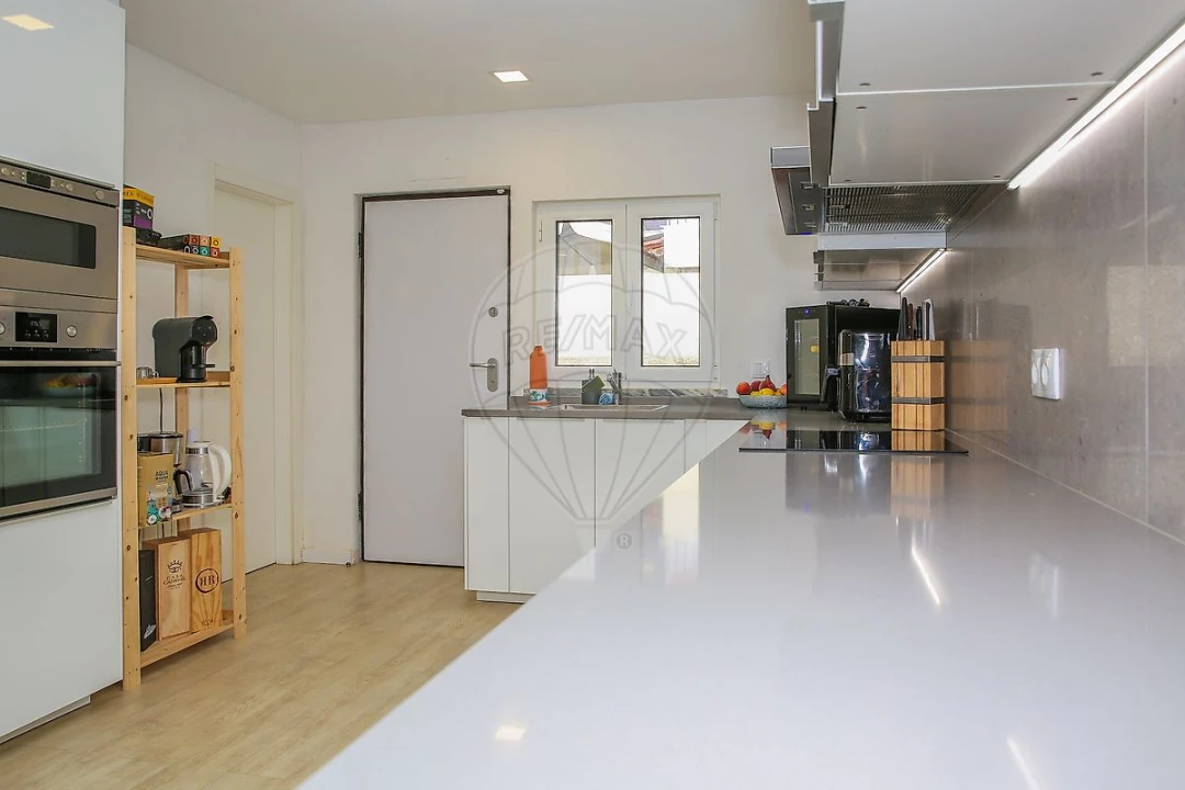 Moradia T3 para Venda em Carregado e Cadafais Foto 6