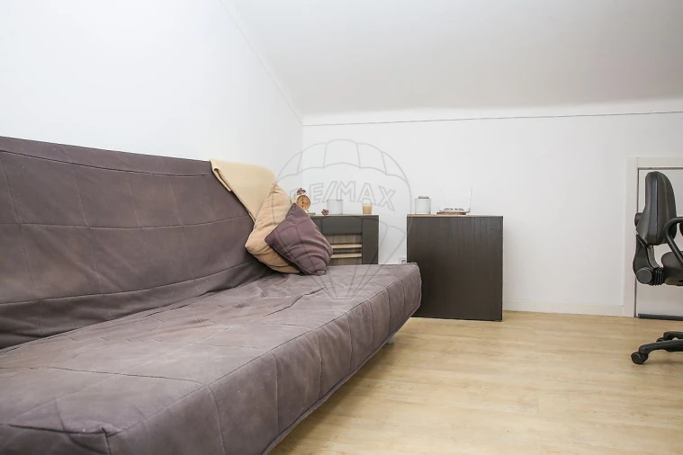 Moradia T3 para Venda em Carregado e Cadafais Foto 41