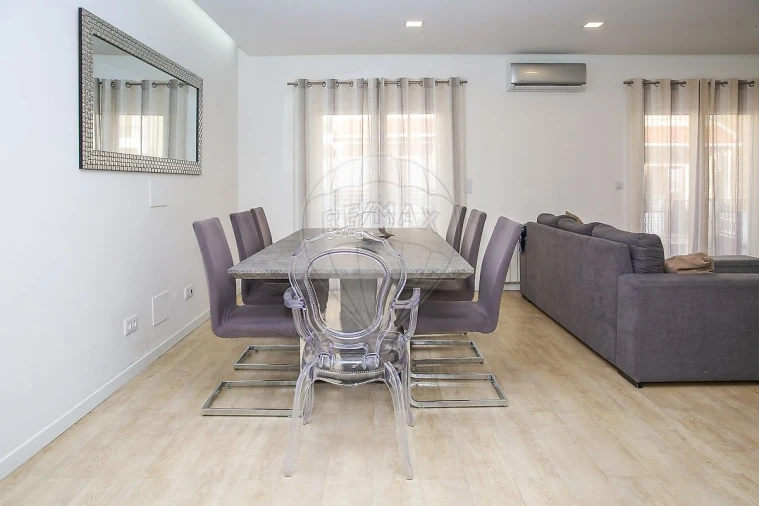 Moradia T3 para Venda em Carregado e Cadafais Foto 10