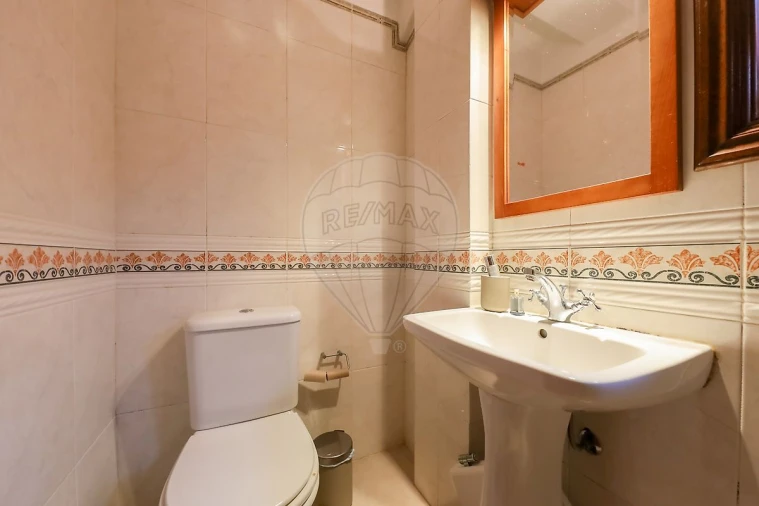 Moradia T4 para Venda em Alenquer (Santo Estêvão e Triana) Foto 30