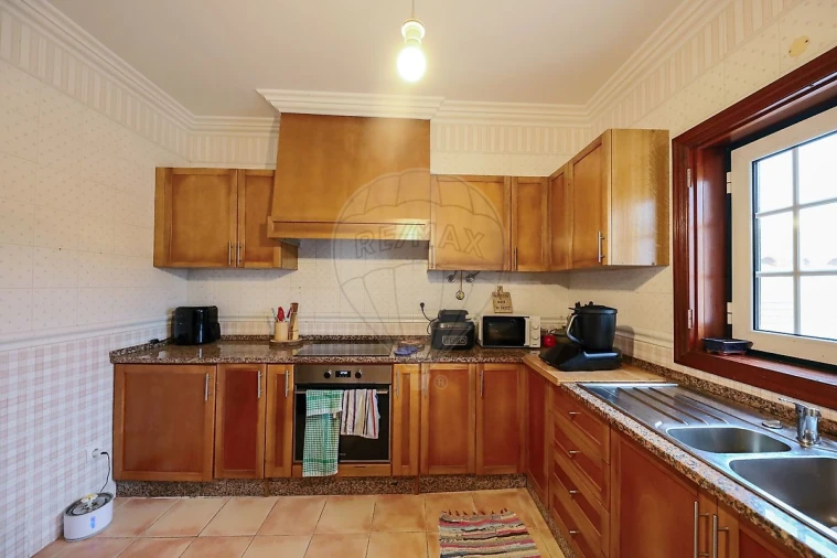 Moradia T4 para Venda em Alenquer (Santo Estêvão e Triana) Foto 10