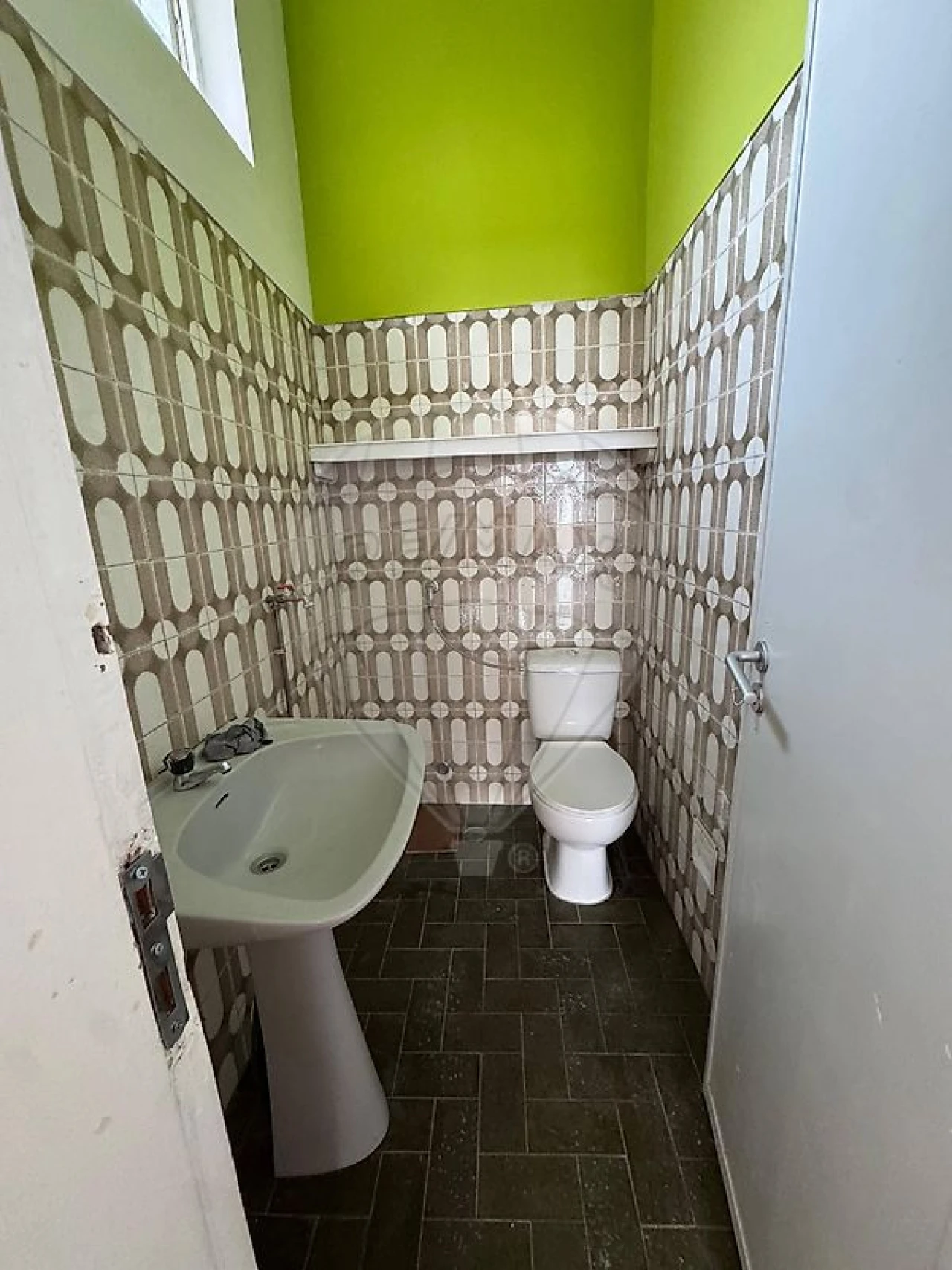 Loja para Arrendamento em Queluz e Belas Foto 7