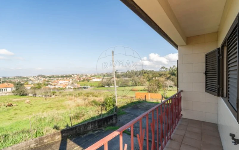 Moradia T4 para Arrendamento em Canelas e Fermelã Foto 4