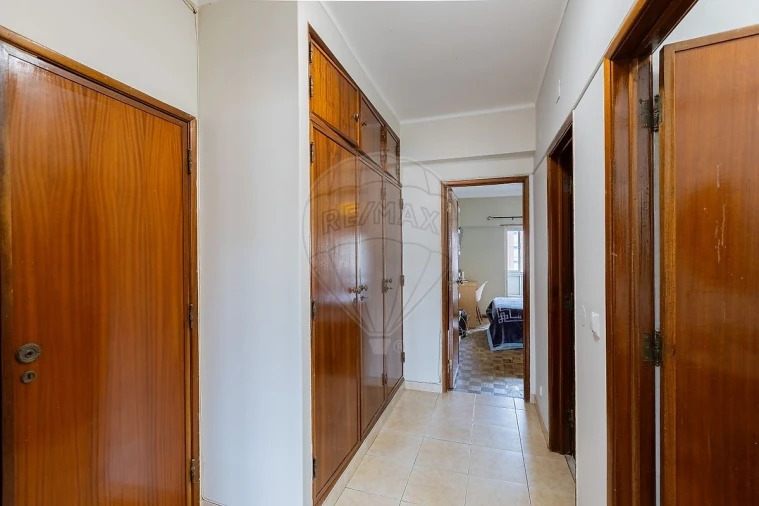 Apartamento T3 para Venda em Encosta do Sol Foto 14