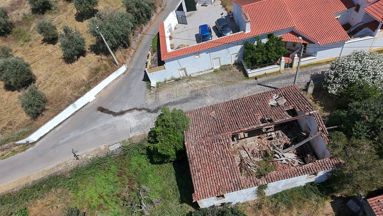 Moradia T3 para Venda em Santa Maria de Marvão Foto 6
