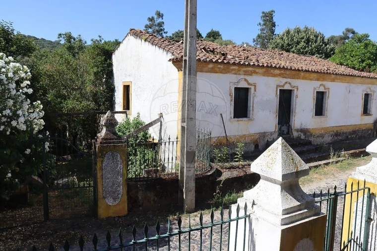 Moradia T3 para Venda em Santa Maria de Marvão Foto 15