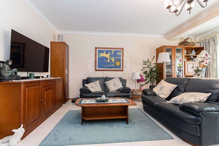 Apartamento T3 para Venda em Carregado e Cadafais Foto 4