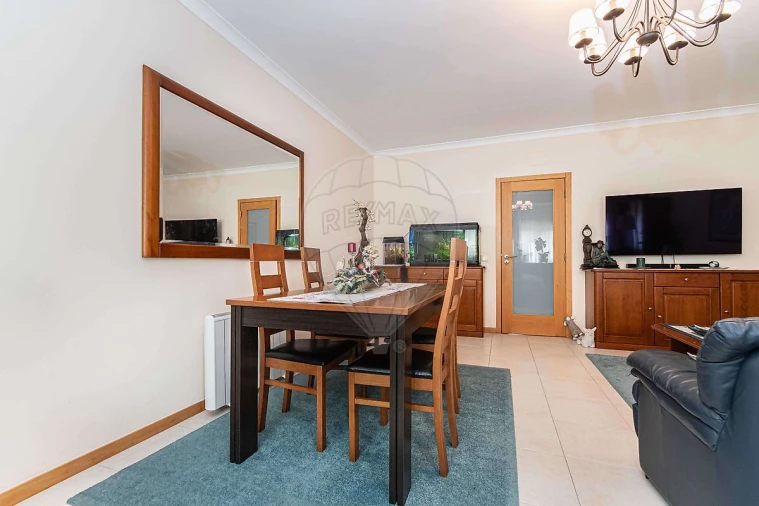 Apartamento T3 para Venda em Carregado e Cadafais Foto 7