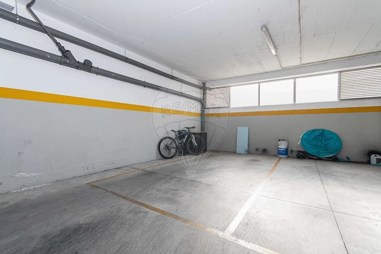 Apartamento T3 para Venda em Carregado e Cadafais Foto 22