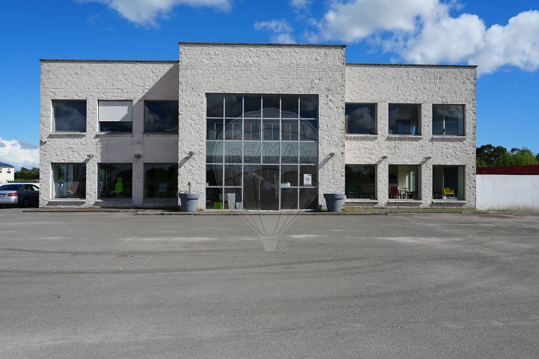 Loja para Arrendamento em Quinta do Anjo Foto 5