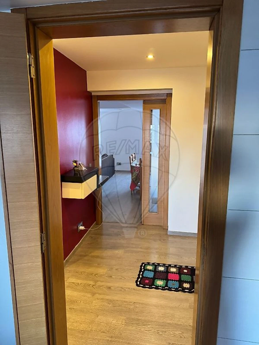 Apartamento T3 para Venda em Carregado e Cadafais Foto 11