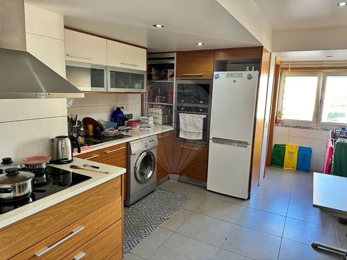 Apartamento T3 para Venda em Carregado e Cadafais Foto 7