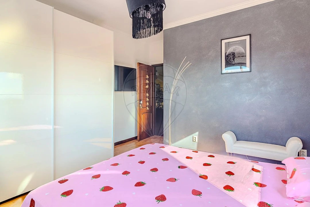 Moradia T3 para Venda em Escapães Foto 23