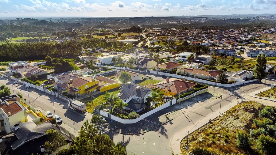 Moradia T3 para Venda em Escapães Foto 40