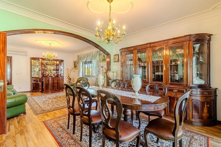 Moradia T3 para Venda em Escapães Foto 11