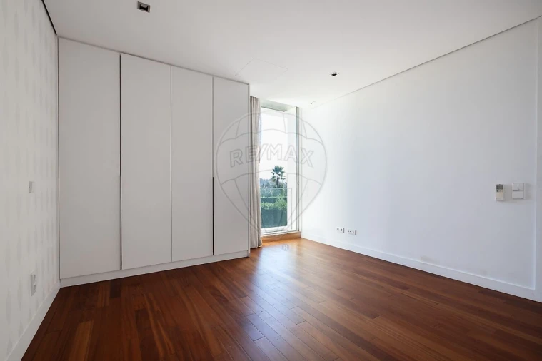 Moradia T3 para Venda em Água Longa Foto 17