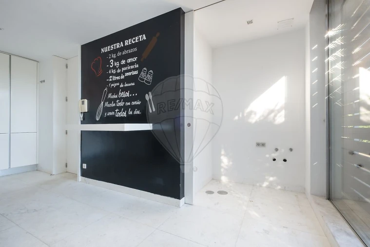 Moradia T3 para Venda em Água Longa Foto 14