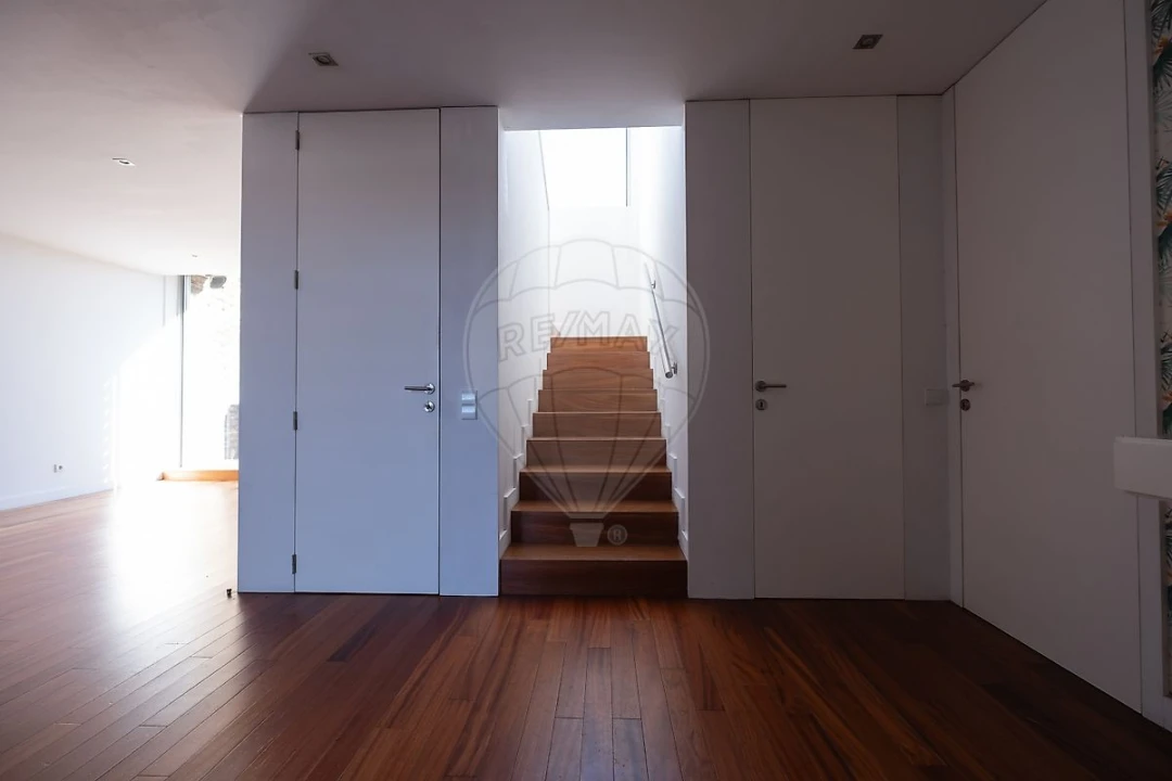 Moradia T3 para Venda em Água Longa Foto 29