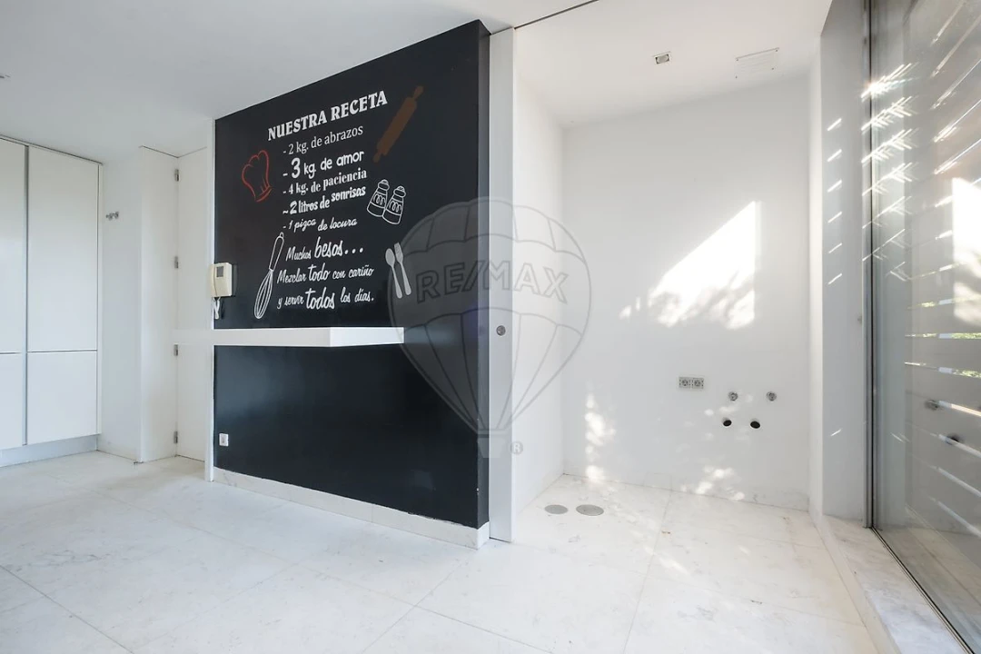 Moradia T3 para Venda em Água Longa Foto 14