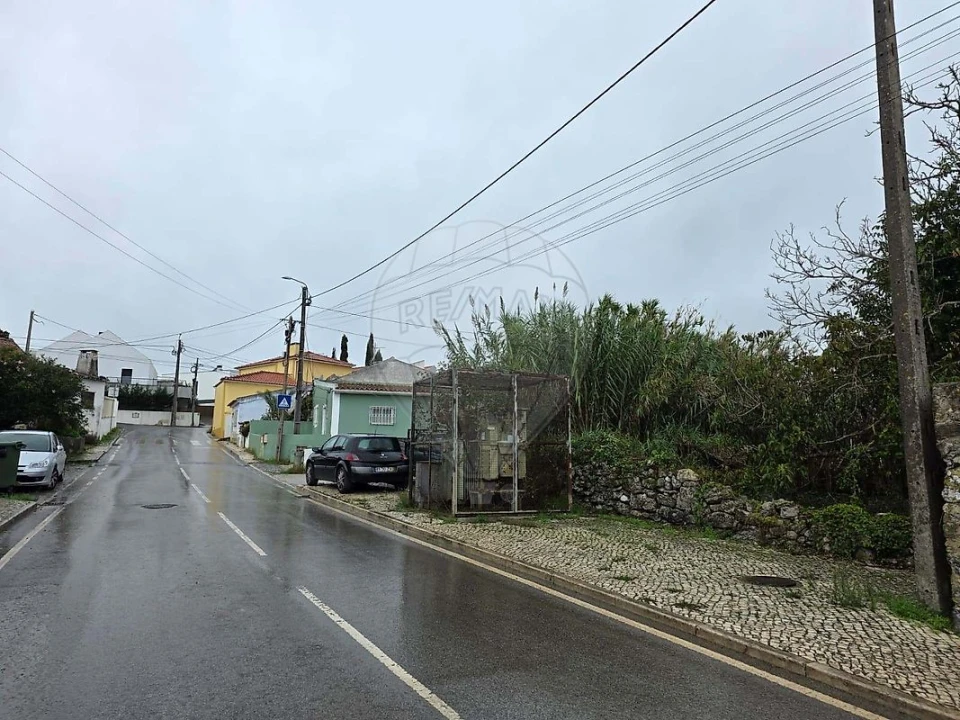 Terreno para Venda em Almargem do Bispo, Pêro Pinheiro e Montelavar Foto 3