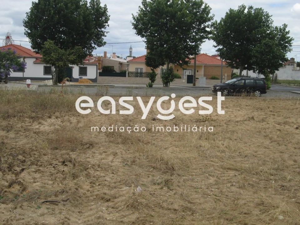 Terreno para Venda em Benfica do Ribatejo Foto 4