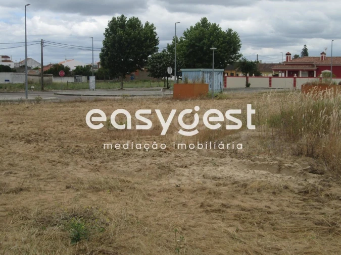 Terreno para Venda em Benfica do Ribatejo Foto 8