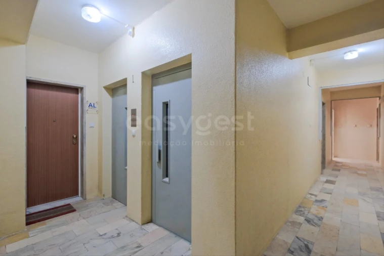 Apartamento para Venda em Oeiras e São Julião da Barra, Paço de Arcos e Caxias Foto 31