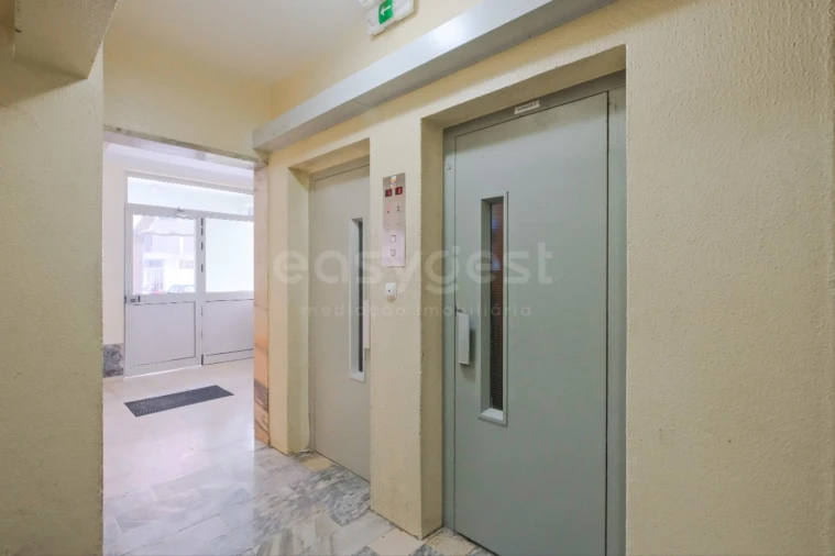 Apartamento para Venda em Oeiras e São Julião da Barra, Paço de Arcos e Caxias Foto 32