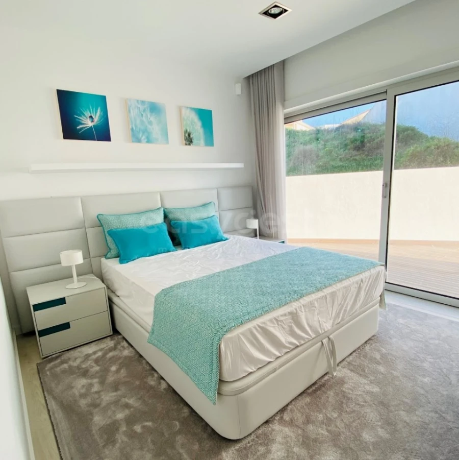 Moradia T4 para Venda em Nazare Foto 10