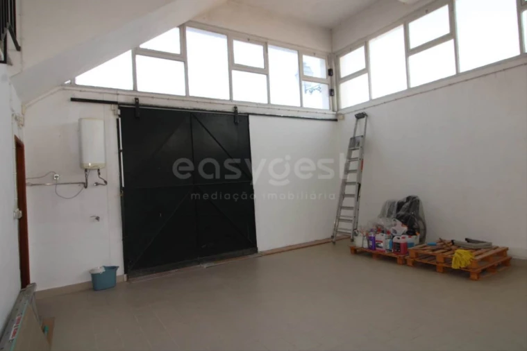 Armazém para Arrendamento em Alhandra, São João dos Montes e Calhandriz Foto 11