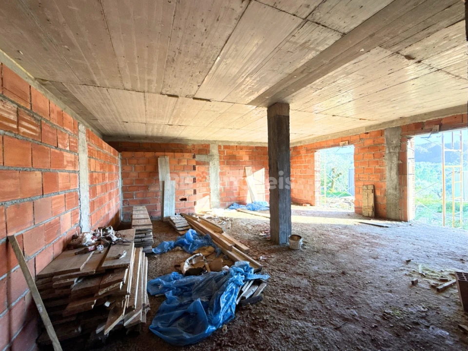 Moradia T3 para Venda em Olalhas Foto 31