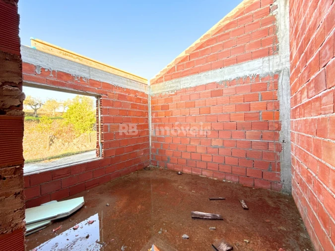 Moradia T3 para Venda em Olalhas Foto 11