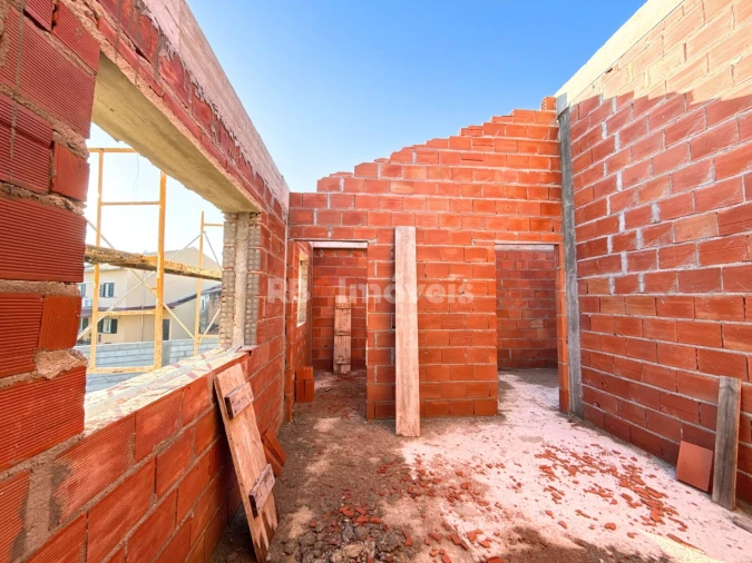 Moradia T3 para Venda em Olalhas Foto 9