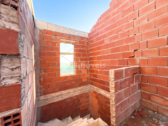 Moradia T3 para Venda em Olalhas Foto 21