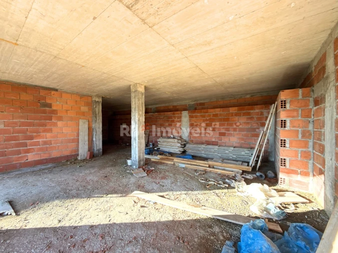 Moradia T3 para Venda em Olalhas Foto 6